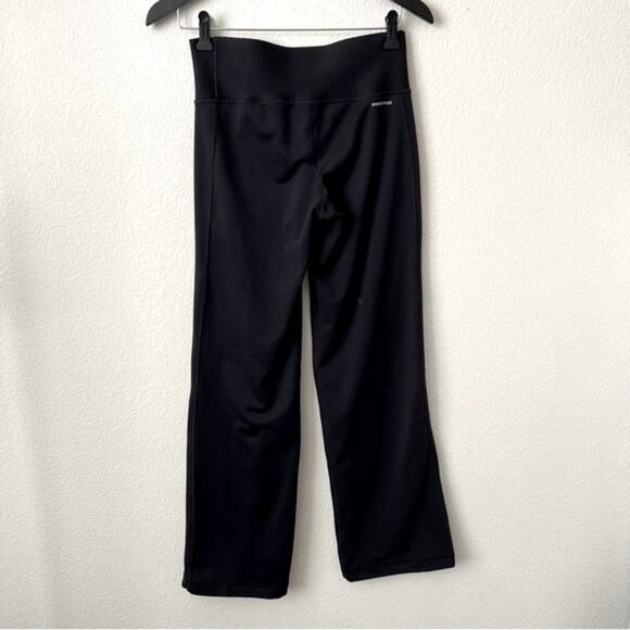 Champion Performance black bootcut active pants *short inseam* - Picture 3 of 6